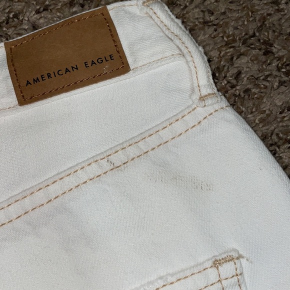 American Eagle 90S Boyfriend Denim Distressed Shorts - Picture 7 of 9